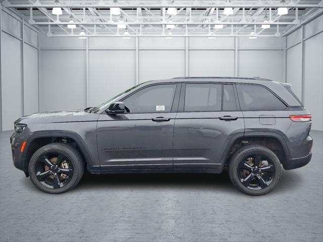 2022 Jeep Grand Cherokee Altitude 4x4