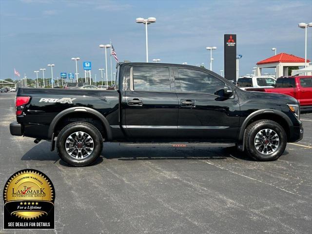 2024 Nissan TITAN Crew Cab PRO-4X 4x4