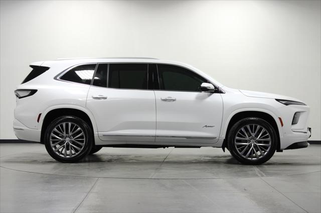 2025 Buick Enclave Avenir FWD