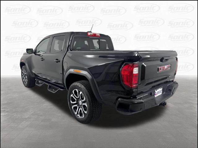 2024 GMC Canyon 4WD AT4