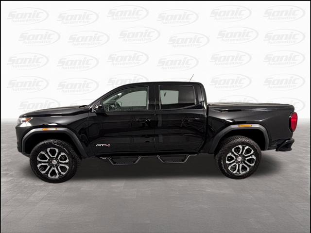 2024 GMC Canyon 4WD AT4