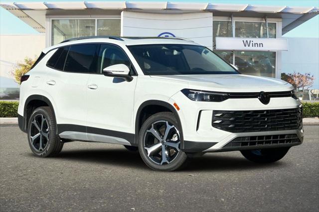 2025 Volkswagen Tiguan 2.0T SE