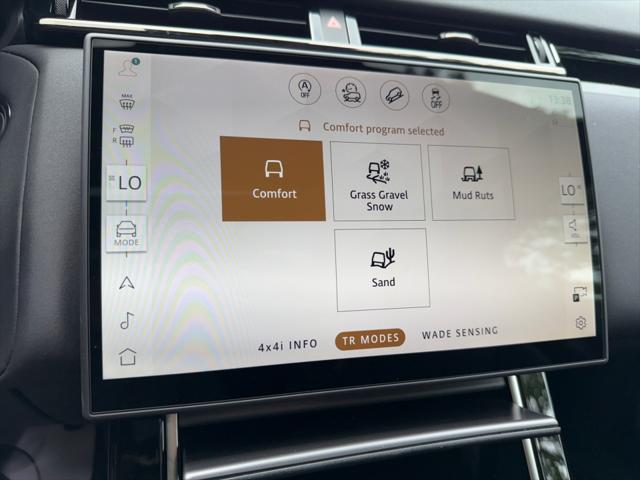 2026 Land Rover Range Rover Velar P250 S