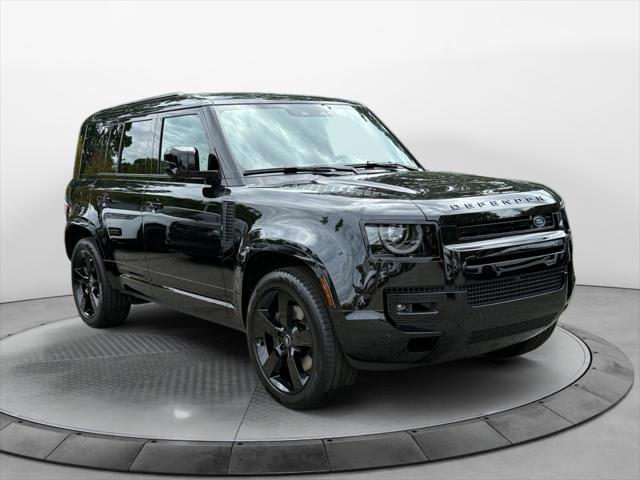 2025 Land Rover Defender 110 P400 X-Dynamic SE