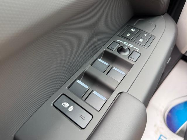 2025 Land Rover Defender 110 P400 X-Dynamic SE