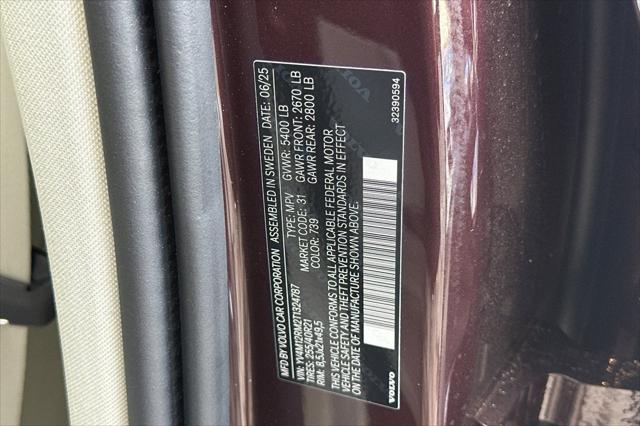 2026 Volvo XC60 B5 Ultra