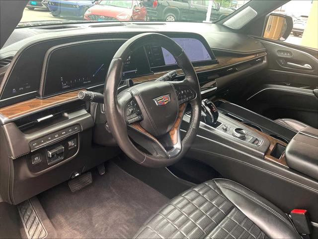 2023 Cadillac Escalade 4WD Sport Platinum
