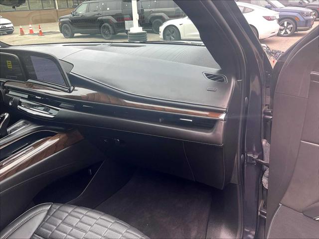 2023 Cadillac Escalade 4WD Sport Platinum