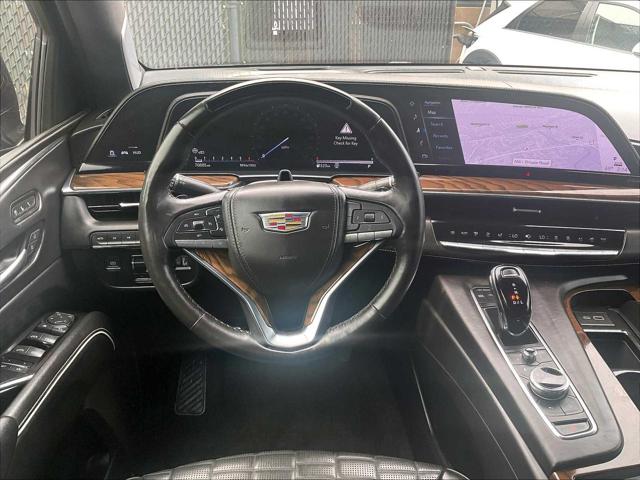 2023 Cadillac Escalade 4WD Sport Platinum