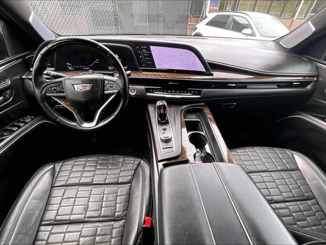 2023 Cadillac Escalade 4WD Sport Platinum