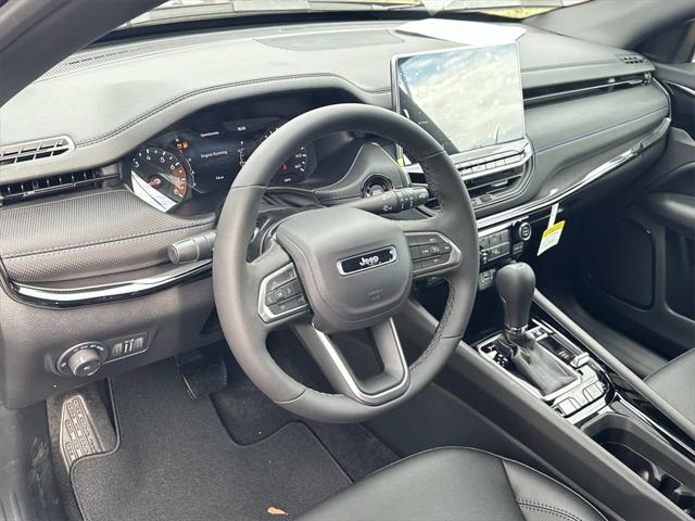 2026 Jeep Compass COMPASS LATITUDE ALTITUDE 4X4 2026 Jeep Compass COMPASS LATITUDE ALTITUDE 4X4