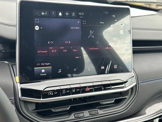 2026 Jeep Compass COMPASS LATITUDE ALTITUDE 4X4 2026 Jeep Compass COMPASS LATITUDE ALTITUDE 4X4