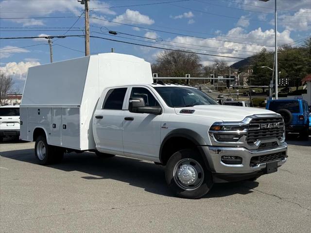 2026 RAM Ram 5500 Chassis Cab RAM 5500 TRADESMAN CHASSIS CREW CAB 4X4 84 CA 2026 RAM Ram 5500 Chassis Cab RAM 5500 TRADESMAN CHASSIS CREW CAB 4X4 84 CA