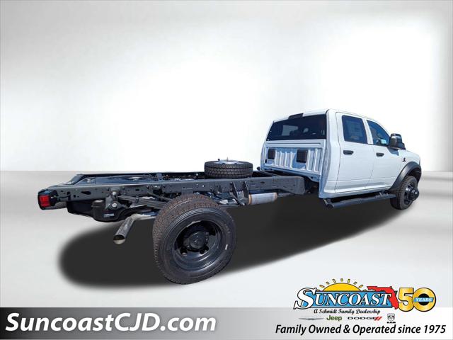 2026 RAM Ram 5500 Chassis Cab RAM 5500 TRADESMAN CHASSIS CREW CAB 4X4 84 CA