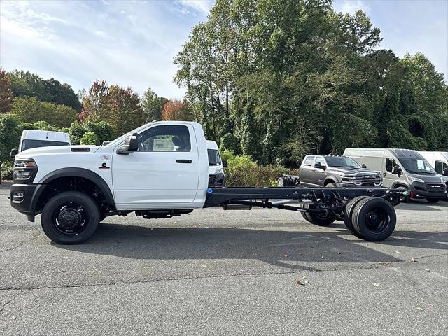 2026 RAM Ram 5500 Chassis Cab RAM 5500 TRADESMAN CHASSIS REGULAR CAB 4X2 120 CA 2026 RAM Ram 5500 Chassis Cab RAM 5500 TRADESMAN CHASSIS REGULAR CAB 4X2 120 CA