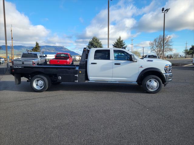 2026 RAM Ram 5500 Chassis Cab RAM 5500 TRADESMAN CHASSIS CREW CAB 4X4 84 CA