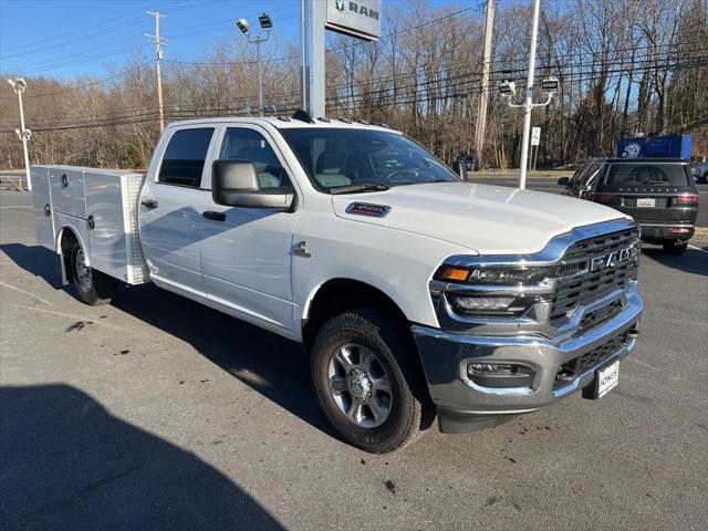 2026 RAM Ram 3500 Chassis Cab RAM 3500 TRADESMAN CREW CAB CHASSIS 4X4 60 CA