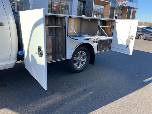 2026 Ram 3500 Chassis Cab Tradesman/Big Horn