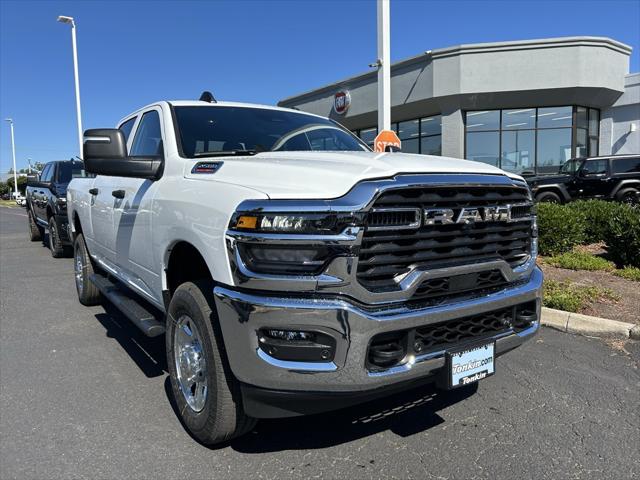 2026 RAM Ram 2500 RAM 2500 TRADESMAN CREW CAB 4X4 64 BOX