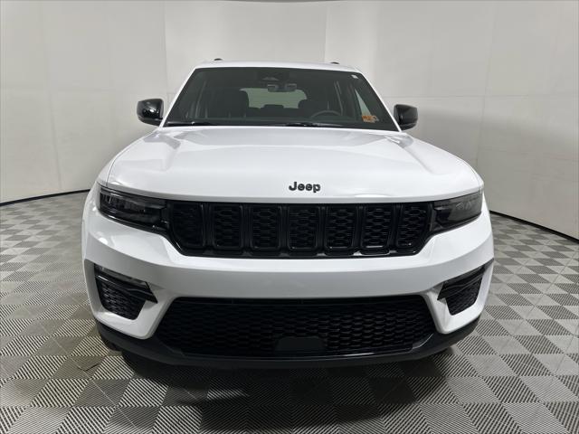 2025 Jeep Grand Cherokee GRAND CHEROKEE LIMITED 4X4 2025 Jeep Grand Cherokee GRAND CHEROKEE LIMITED 4X4