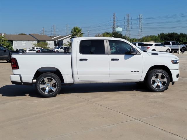 2026 RAM Ram 1500 RAM 1500 EXPRESS CREW CAB 4X2 57 BOX 2026 RAM Ram 1500 RAM 1500 EXPRESS CREW CAB 4X2 57 BOX