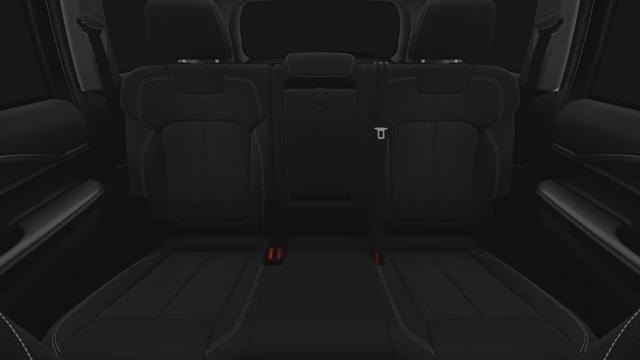 2025 Jeep Grand Cherokee GRAND CHEROKEE LAREDO X 4X2