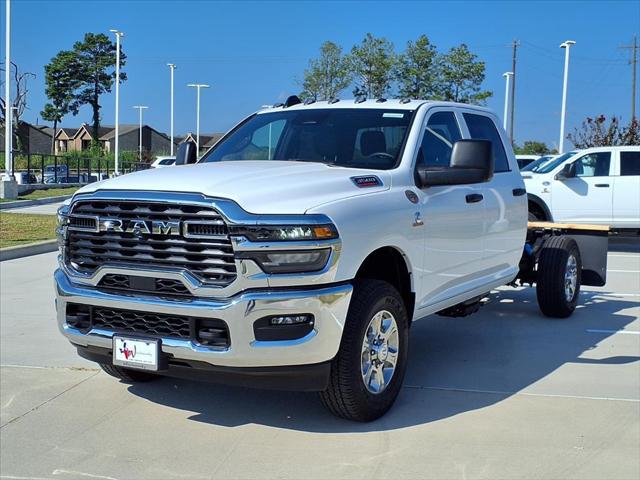 2026 RAM Ram 3500 Chassis Cab RAM 3500 TRADESMAN CREW CAB CHASSIS 4X4 60 CA