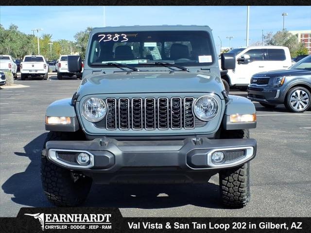 2025 Jeep Gladiator GLADIATOR HIGH TIDE 4X4 2025 Jeep Gladiator GLADIATOR HIGH TIDE 4X4