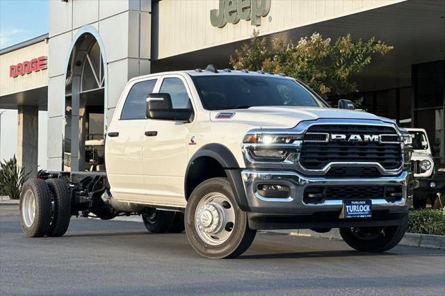 2026 RAM 5500 Chassis RAM 5500 TRADESMAN CHASSIS CREW CAB 4X4 84 CA