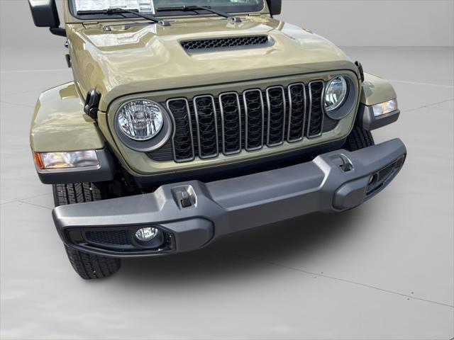 2025 Jeep Gladiator GLADIATOR SPORT S 4X4 2025 Jeep Gladiator GLADIATOR SPORT S 4X4