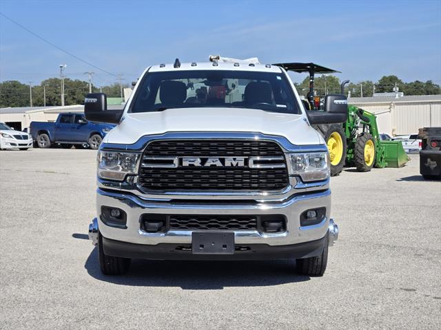 2024 RAM 3500 Big Horn Crew Cab 4x4 8 Box 2024 RAM 3500 Big Horn Crew Cab 4x4 8 Box