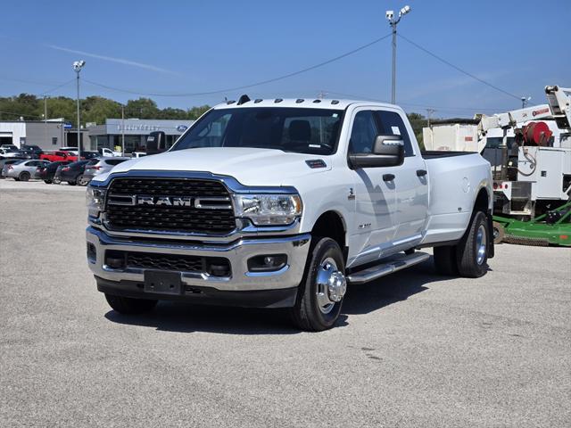 2024 RAM 3500 Big Horn Crew Cab 4x4 8 Box 2024 RAM 3500 Big Horn Crew Cab 4x4 8 Box