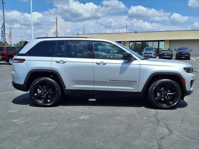 2025 Jeep Grand Cherokee Altitude X 4x4