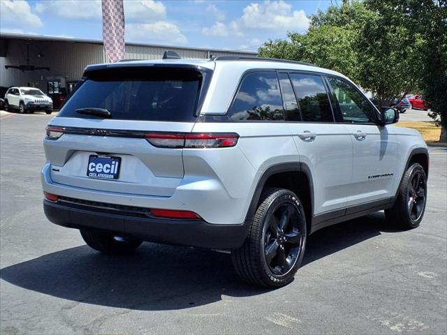 2025 Jeep Grand Cherokee Altitude X 4x4