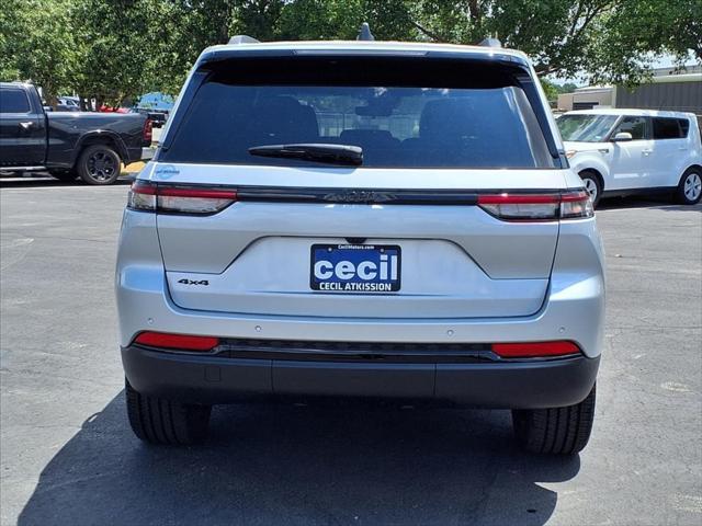 2025 Jeep Grand Cherokee Altitude X 4x4