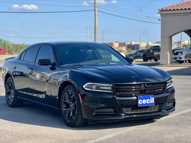 2020 Dodge Charger SXT RWD