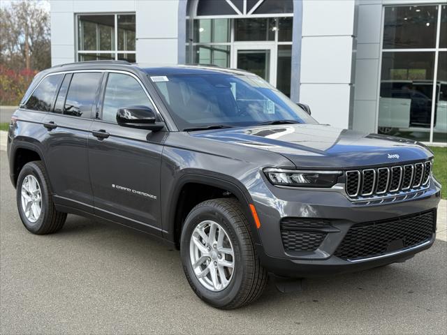 2025 Jeep Grand Cherokee GRAND CHEROKEE LAREDO X 4X4 2025 Jeep Grand Cherokee GRAND CHEROKEE LAREDO X 4X4