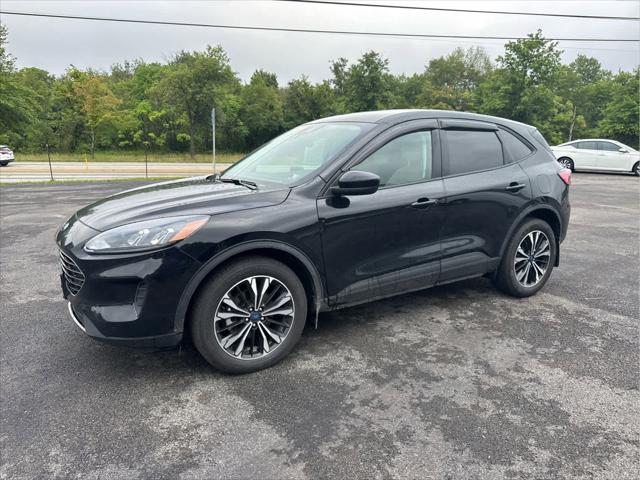 2022 Ford Escape SE Hybrid