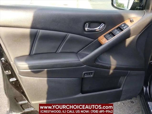 2011 Nissan Murano LE