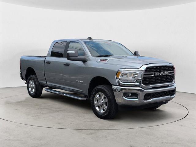 2024 RAM 2500 Big Horn Crew Cab 4x4 64 Box