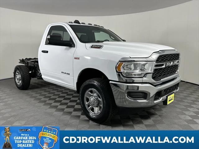 2022 RAM 2500 Tradesman Regular Cab 4x4 8 Box 2022 RAM 2500 Tradesman Regular Cab 4x4 8 Box
