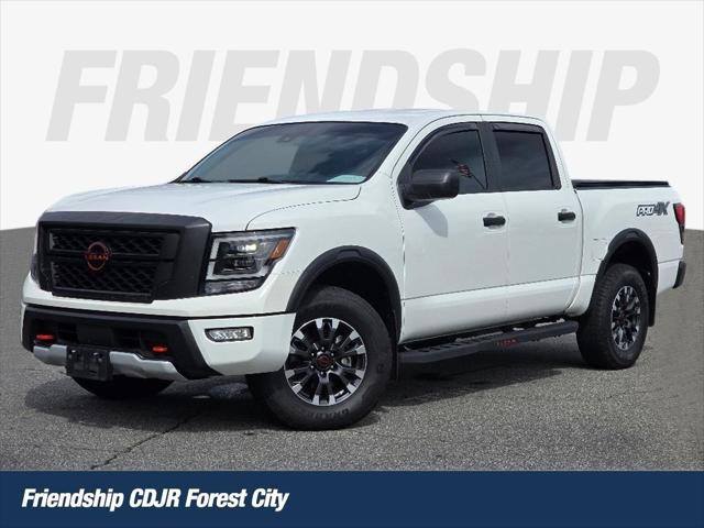 2024 Nissan TITAN Crew Cab PRO-4X 4x4
