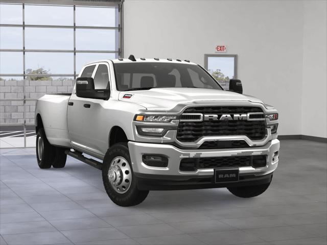 2025 RAM Ram 3500 RAM 3500 TRADESMAN CREW CAB 4X4 8 BOX 2025 RAM Ram 3500 RAM 3500 TRADESMAN CREW CAB 4X4 8 BOX