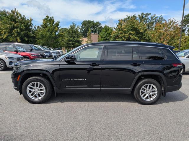 2023 Jeep Grand Cherokee L Laredo 4x2
