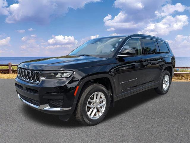 2023 Jeep Grand Cherokee L Laredo 4x2