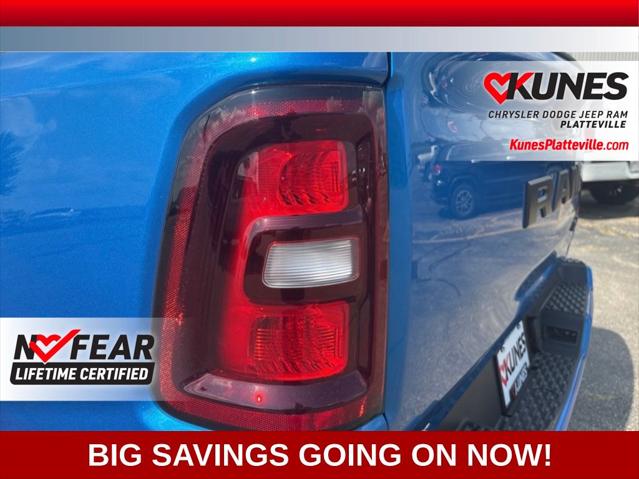 2025 RAM Ram 1500 RAM 1500 TRADESMAN CREW CAB 4X4 57 BOX