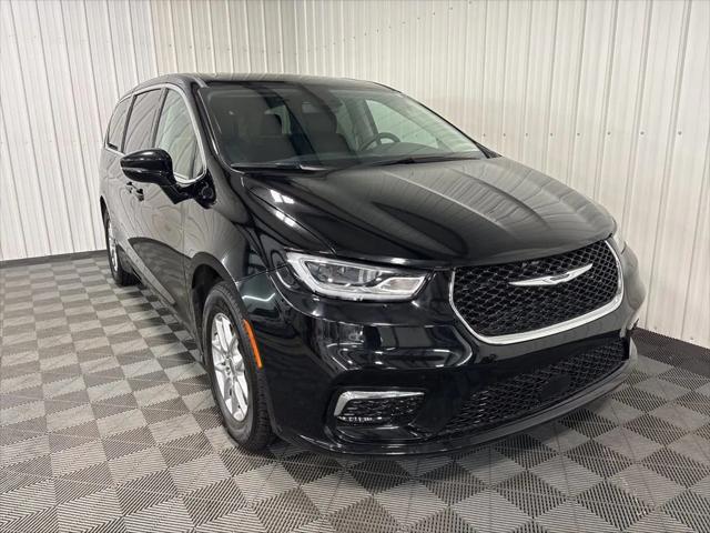 2024 Chrysler Pacifica Touring L 2024 Chrysler Pacifica Touring L