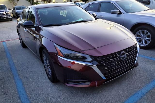 2025 Nissan Altima SV FWD