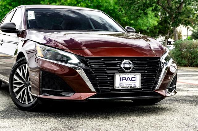 2025 Nissan Altima SV FWD