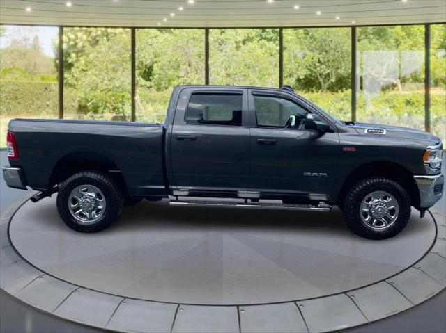 2022 RAM 2500 Tradesman Crew Cab 4x4 64 Box